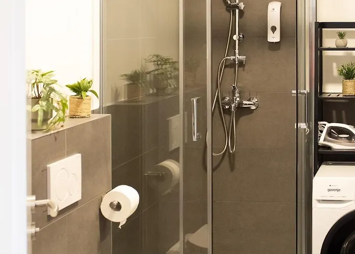 Frankfurt - * פרנקפורט